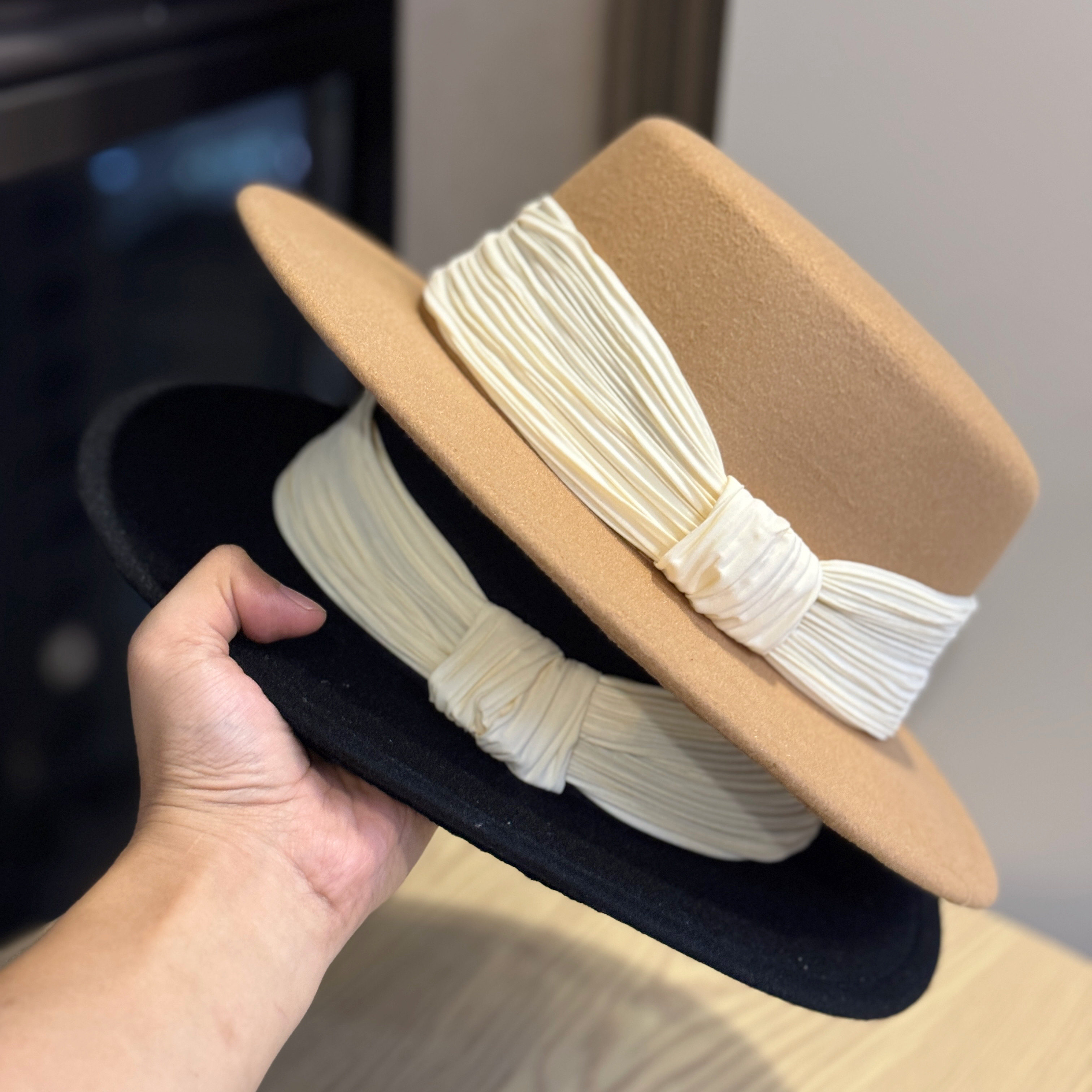 法式羊毛呢金丝带礼帽女士秋冬保暖轻奢爵士帽保暖法式复古时装帽