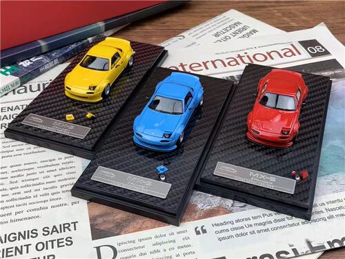 YM MODEL 1:64马自达 Miata MX5 火箭兔 车灯可启闭 仿真汽车模型