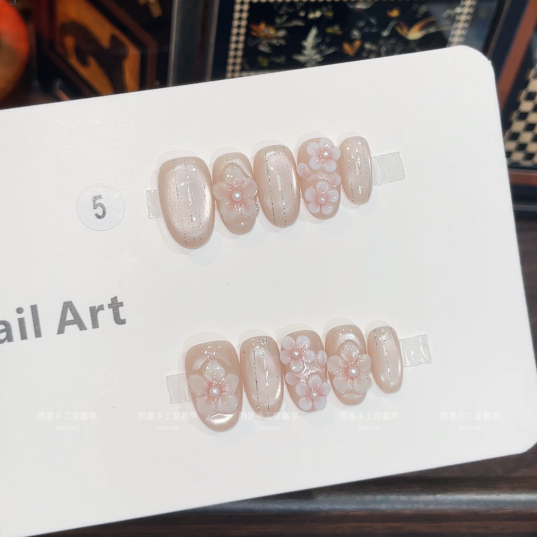 冰透显白冰花立体雕花纯手工穿戴