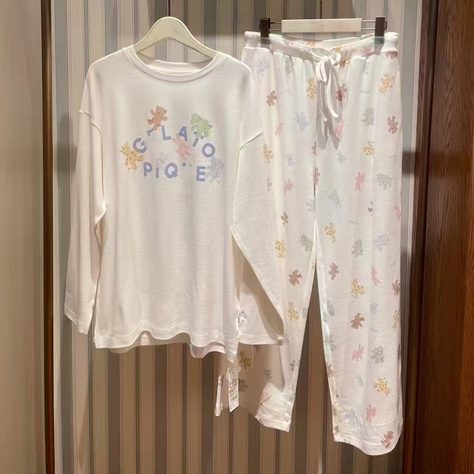 日系甜美彩色小熊字母印花圆领长袖长裤柔软垂感舒适宽松睡衣女春