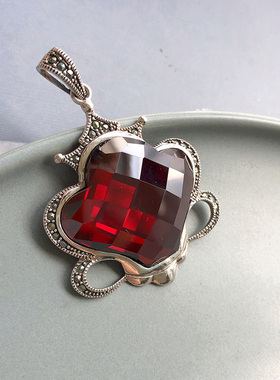 民族风S925纯银切面石榴锆石皇冠吊坠 复古厚重大气毛衣坠 高档