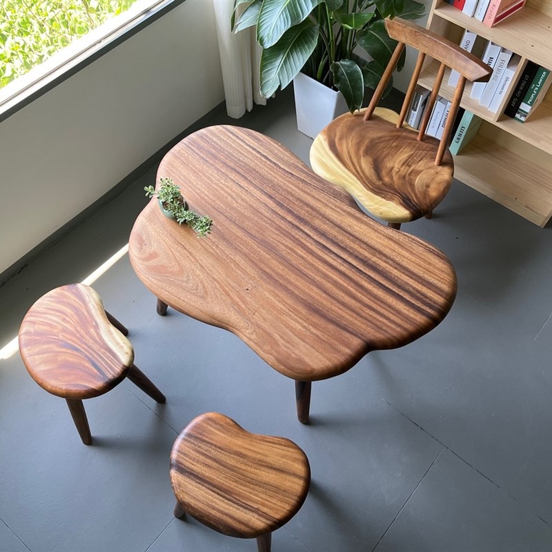 初一木作 现货小户型阳台茶桌实木家用雨木矮餐桌原木桌茶几圆角