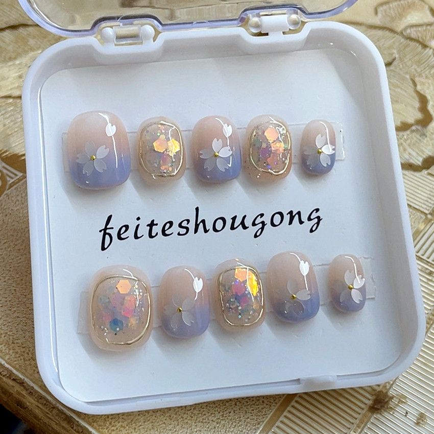 纯手工穿戴甲高端蝶恋樱花渐变海蓝显白新娘指甲可定制女美甲贴片