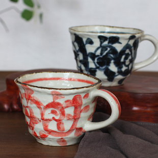 日本进口陶瓷餐具釉下彩唐草手绘家用咖啡杯茶杯水杯冰裂釉马克杯