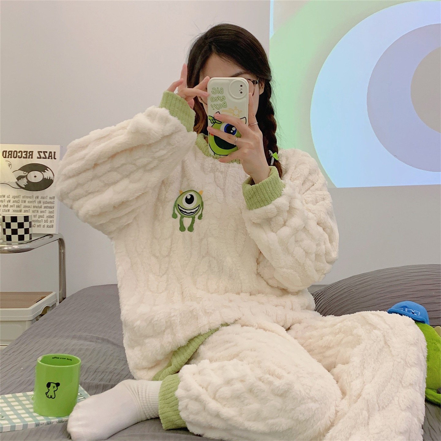 法兰绒睡衣冬季女款长袖加