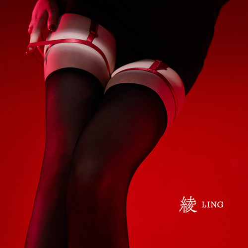 绊-3D性感撞色绑带吊带袜