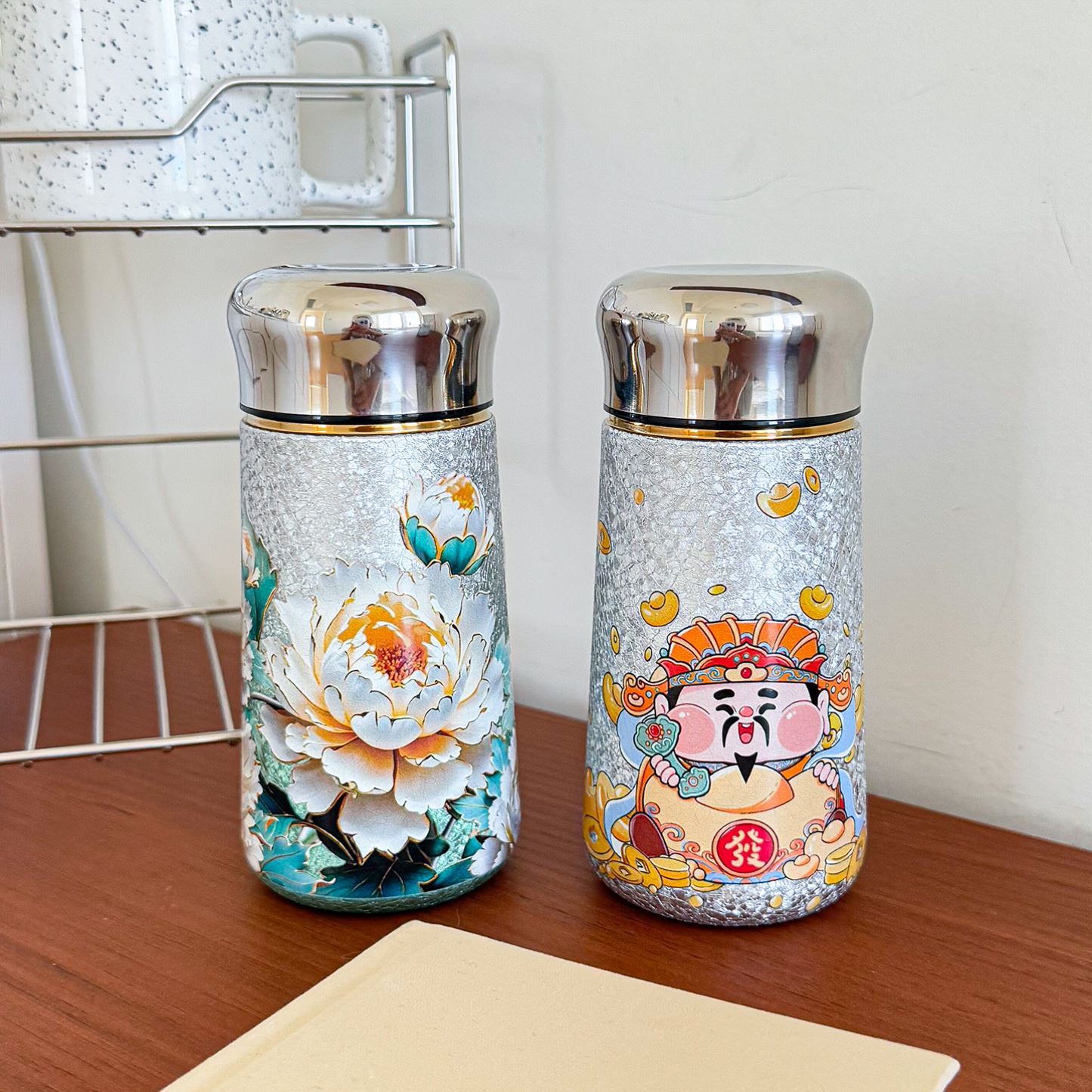 迷你覆钛保温杯2025新款高颜值女生小巧口袋杯茶水分离泡茶钛杯子