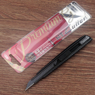 日本NT Cuutter黑刃美工刀 小号30度尖自动锁定合金刀身 异常锋利