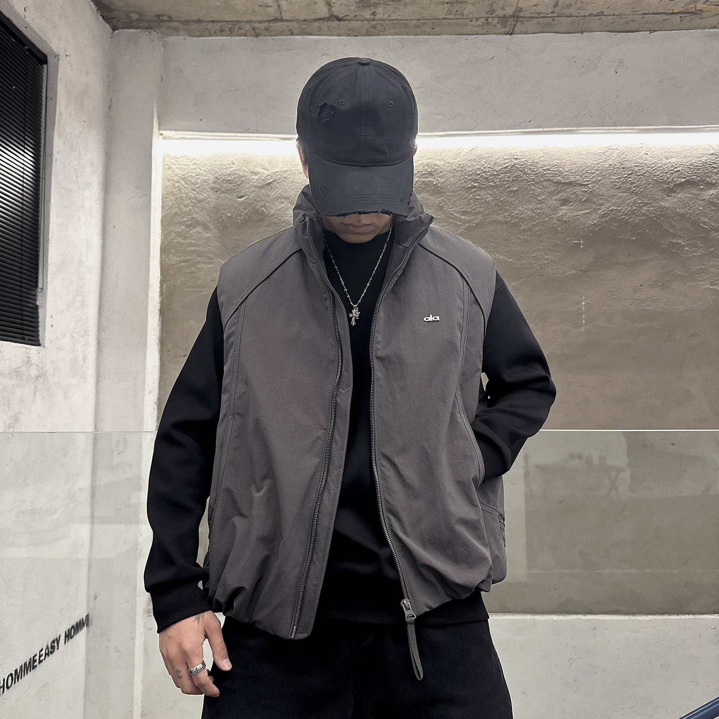 冬季潮流百搭立领宽松版型马甲