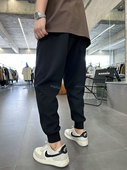 新款 男韩版 流行黑色百搭字母压花裤 子青年基础款 春季 运动裤 休闲裤