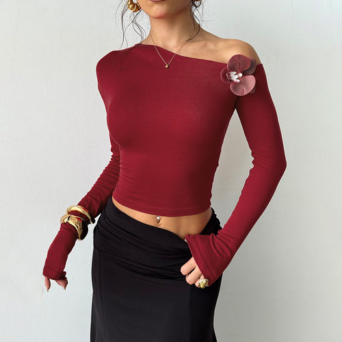 Wine red rose slanted shoulder top 酒红色玫瑰花斜肩上衣