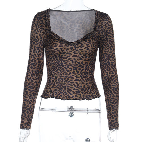 New leopard print long sleeved top 新款豹纹印花长袖上衣