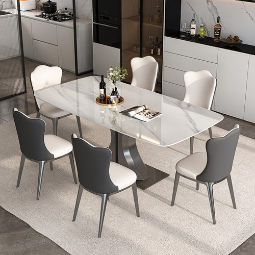 2024新款岩板餐桌家用小户型意式极简轻奢高端长方形餐桌椅组合