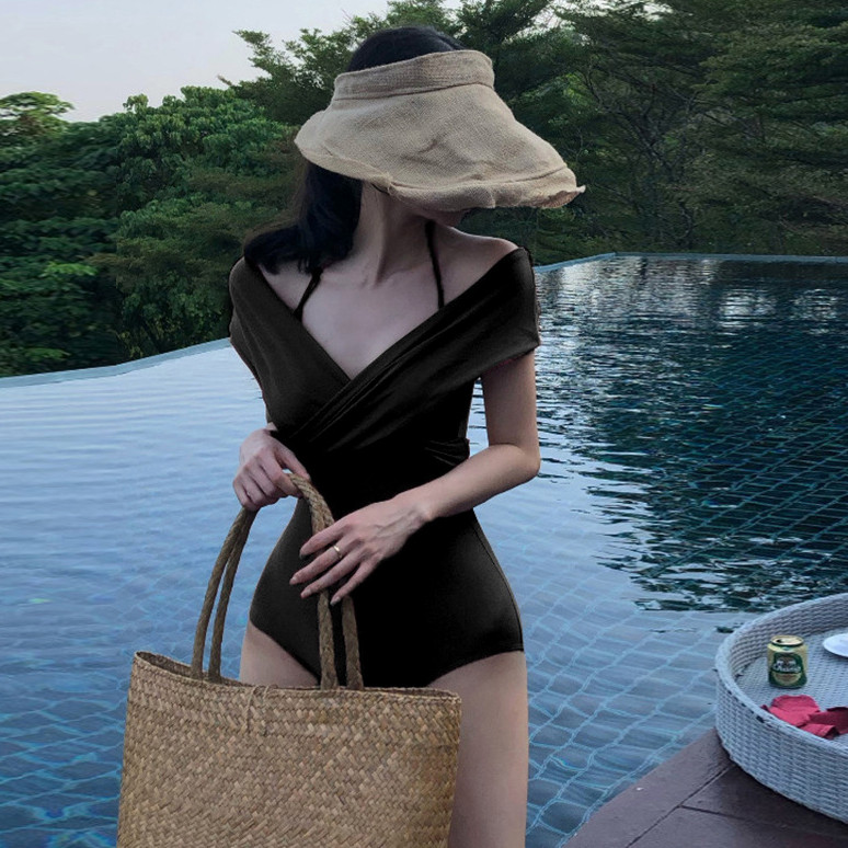 连体性感纯欲风度假泳衣女高级感