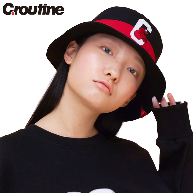 韩国潮牌联名款字母刺绣渔夫帽