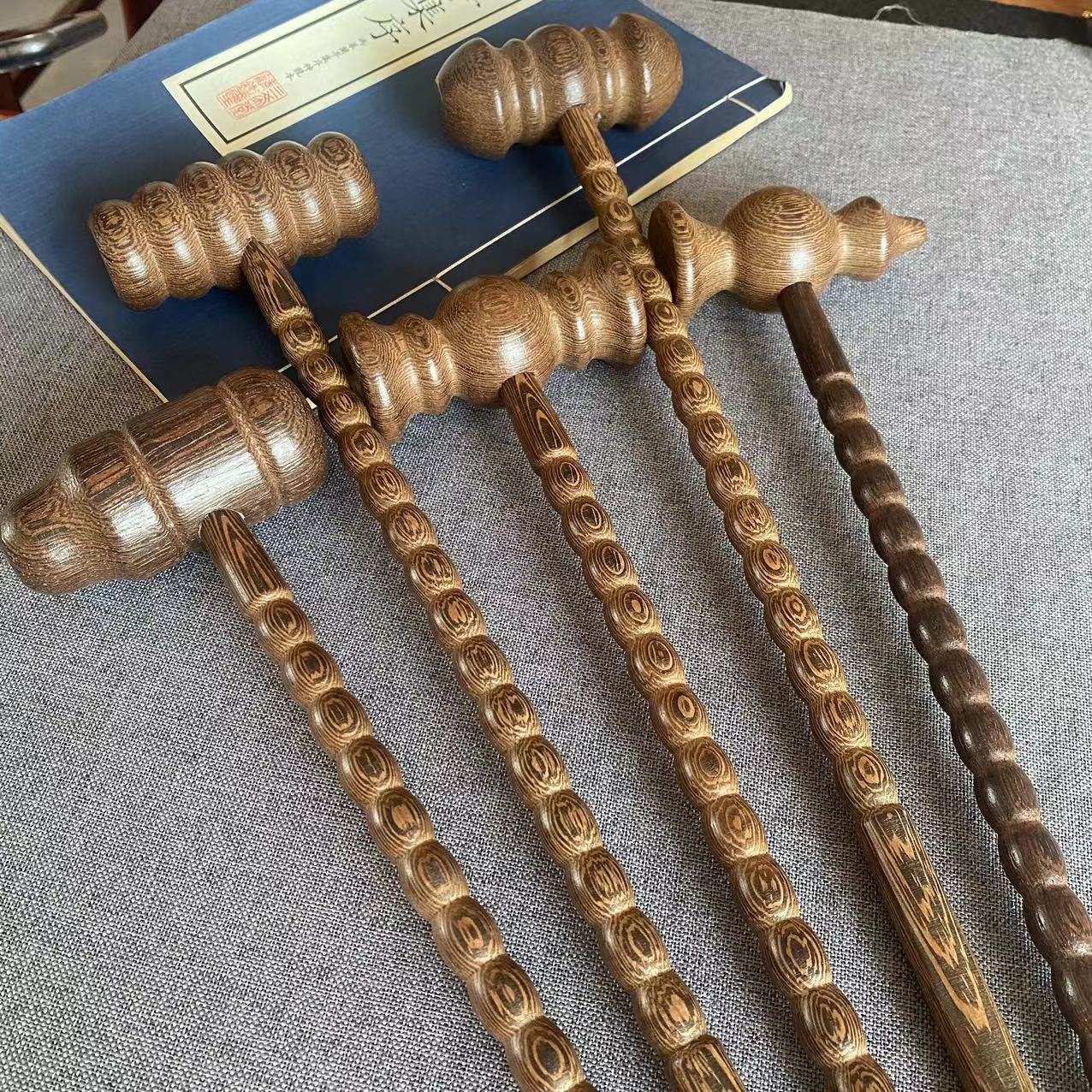 鸡翅木敲背锤实木按摩点穴拍打颈部腿部腰部缓解全身酸痛老人