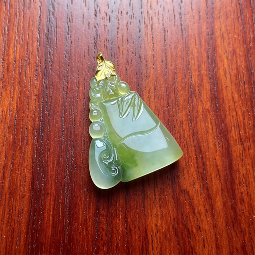 翠贵人18K冰糯黄翡双彩竹节吊坠