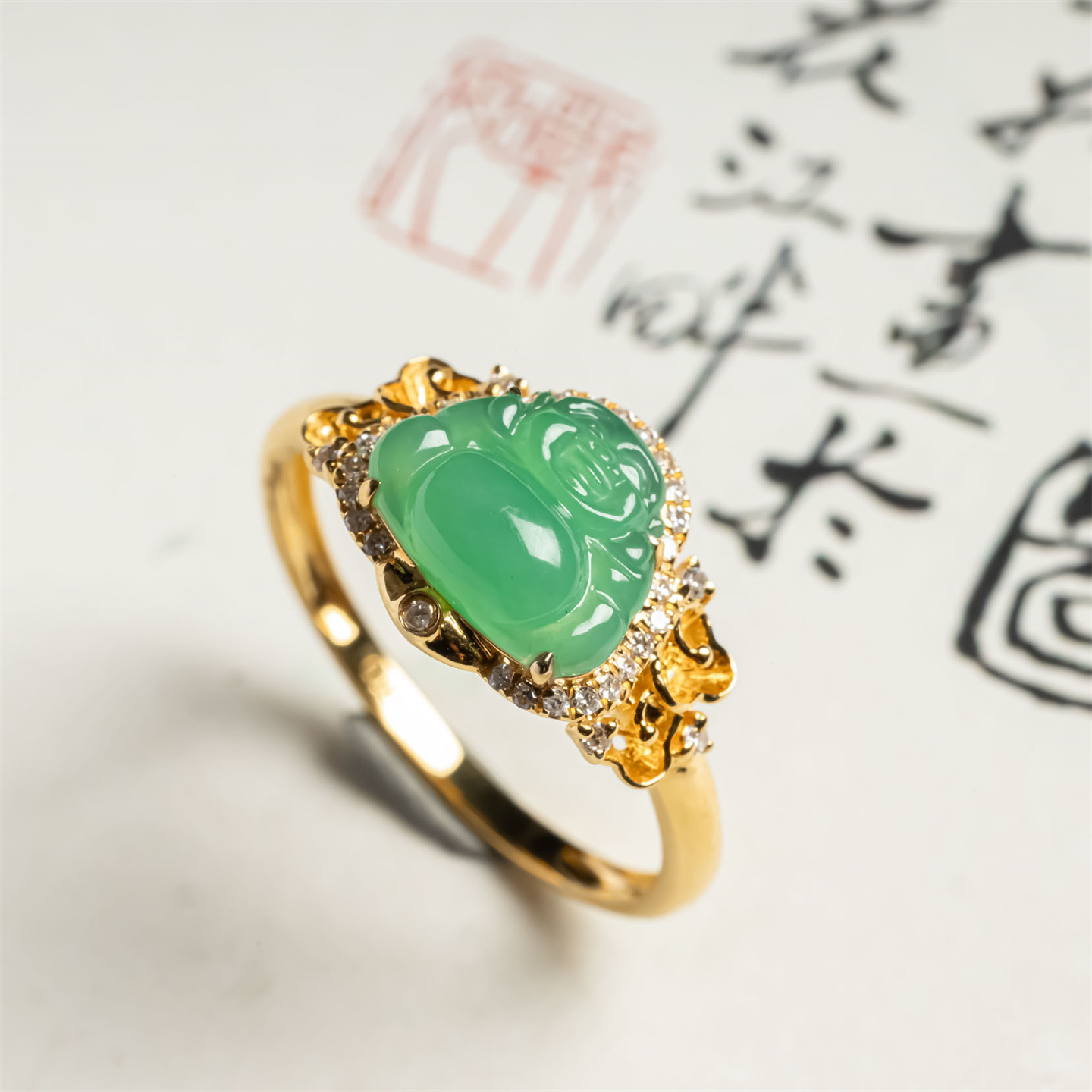 翠贵人18K冰阳绿弥勒佛翡翠戒指