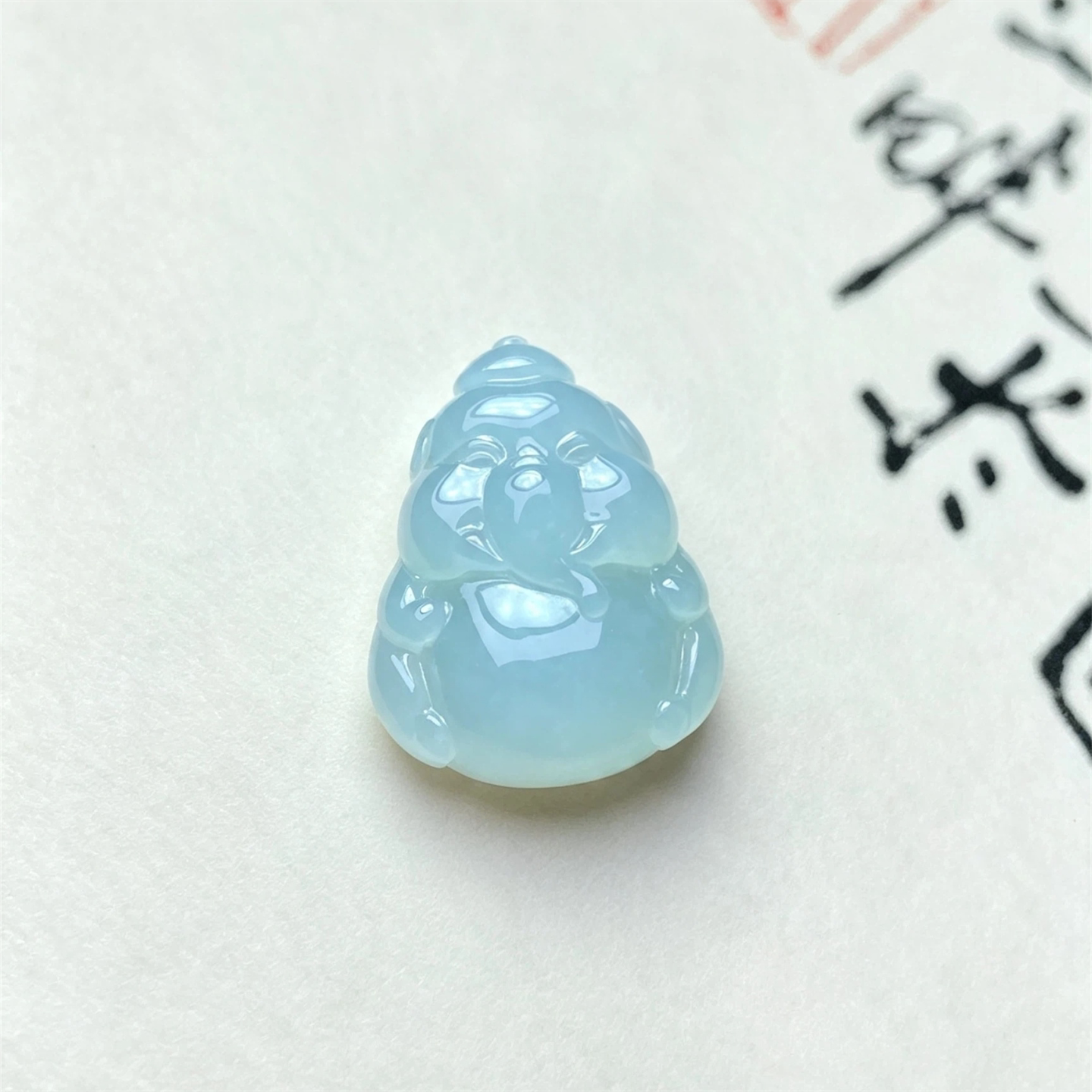 翠贵人冰糯种浅蓝吉祥如意吊坠