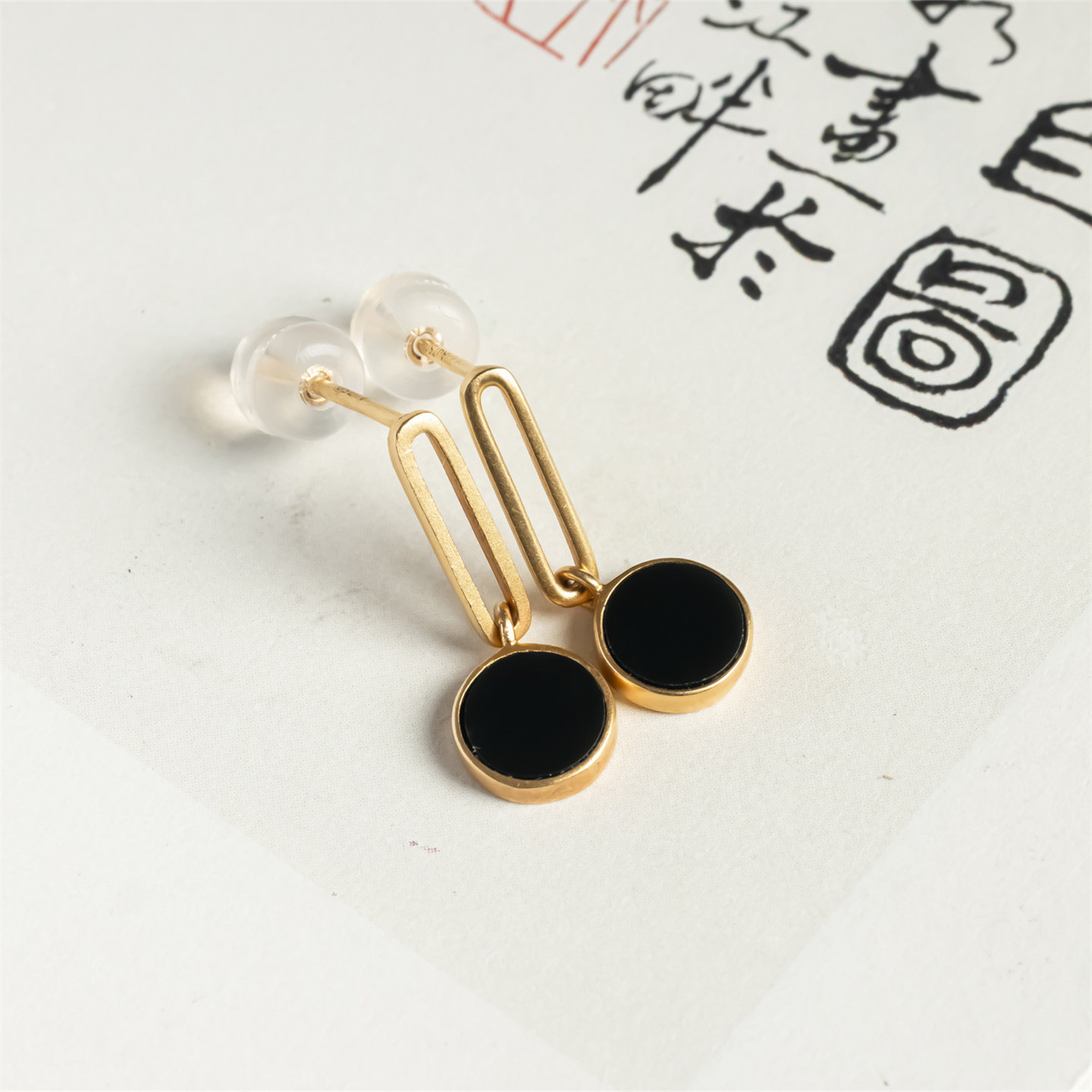 缅甸天然翡翠a货冰种墨翠圆牌时尚耳坠18K金女款平安牌耳环老坑料