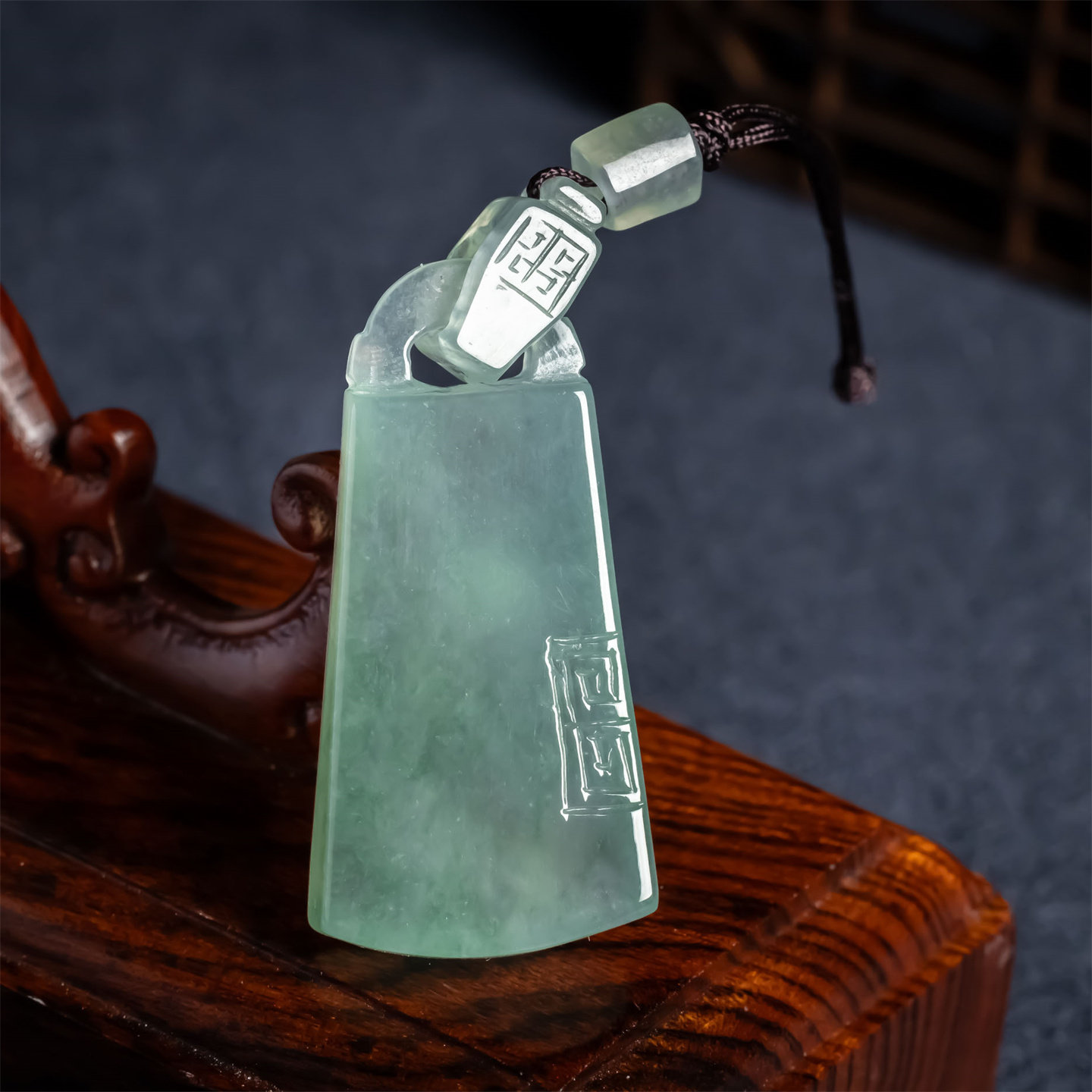 缅甸天然翡翠A货冰种晴绿平安无事牌吊坠老坑男女款毛衣链玉挂件