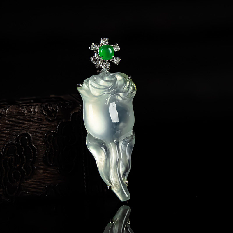 缅甸天然翡翠A货高冰种玫瑰花如意吊坠 冰透18K镶嵌女款花挂件