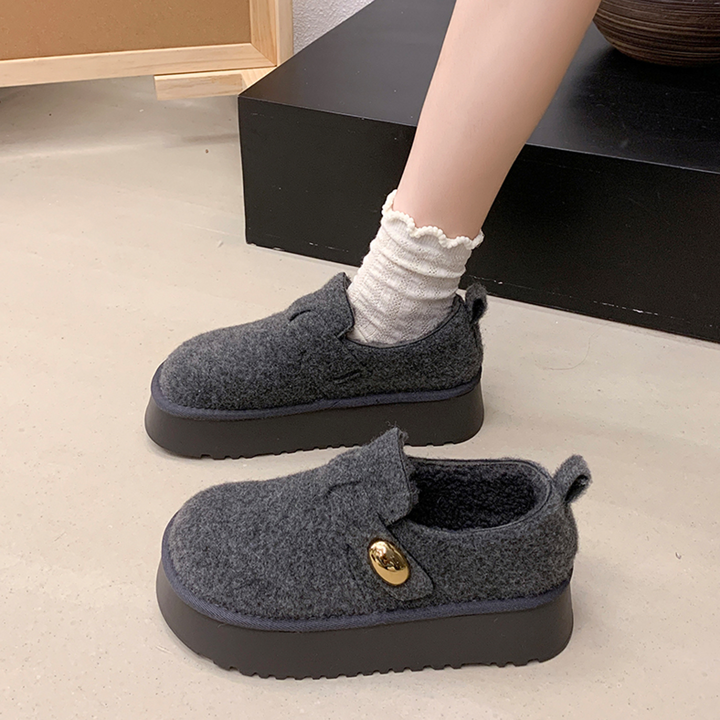 灰色厚底加绒勃肯鞋棉鞋雪地靴