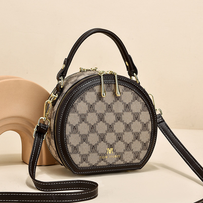 高级感包包2023新款女包轻奢品牌小圆包包斜挎包2022小众单肩小包