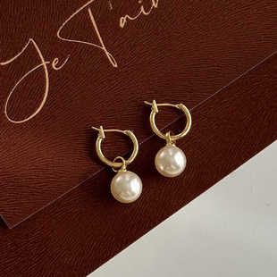 法式珍珠款耳环女轻奢高级感气质耳钉耳坠2024新款爆款方圆脸耳饰