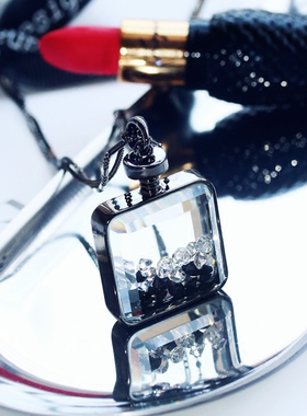 yingying香水瓶造型女挂件水钻