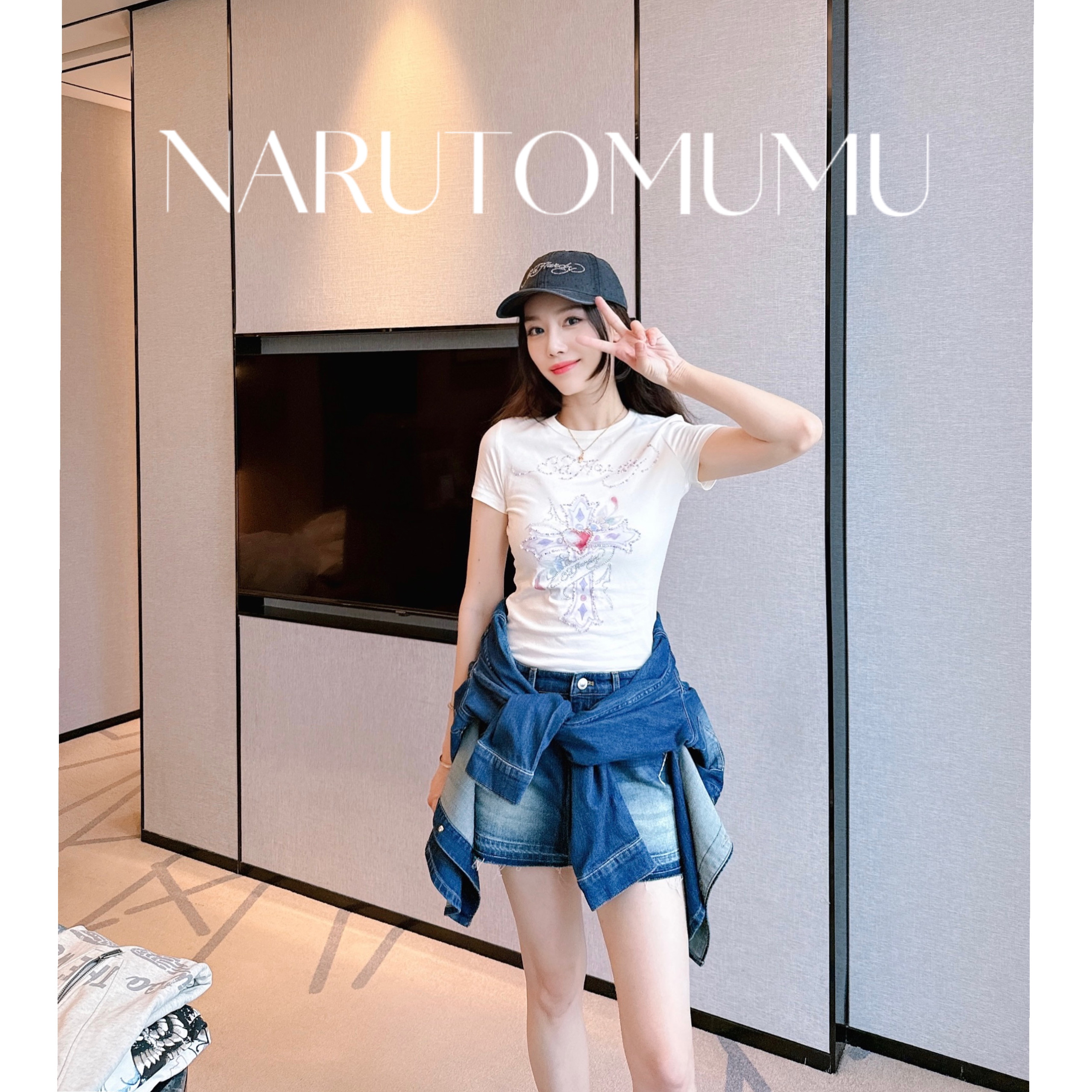 小姐姐全球购ED HARDY 十字珠串水钻 弹力T恤 女款 女款 26春02