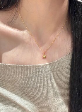 金色雪花太阳吊坠项链链小众ins高级气质设计感轻锁骨轻奢链女