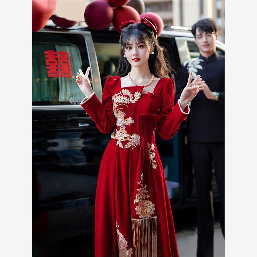 新中式敬酒服新娘小个子