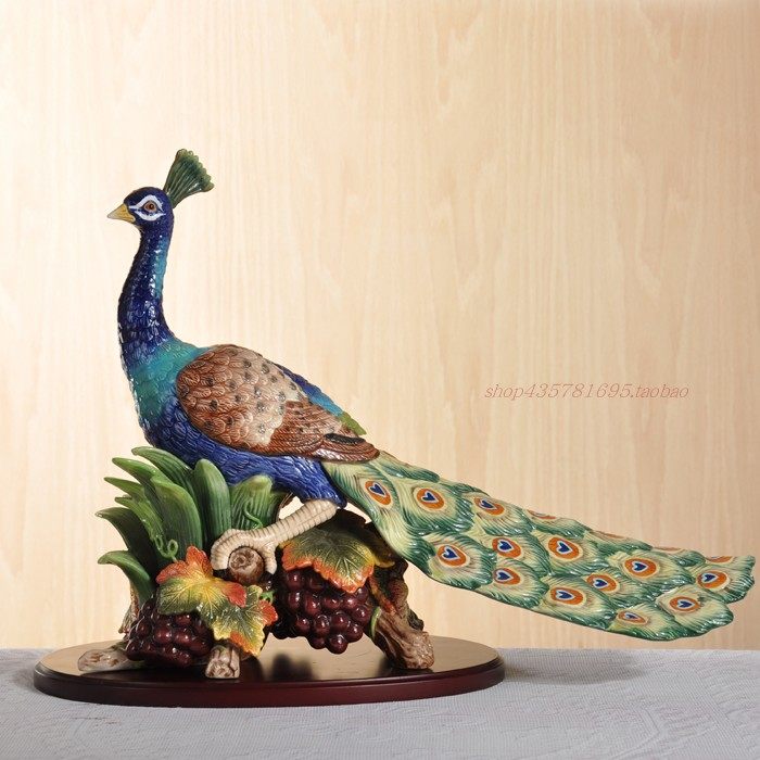 欧式陶瓷大孔雀摆件家居饰品婚庆礼品(加木底坐)