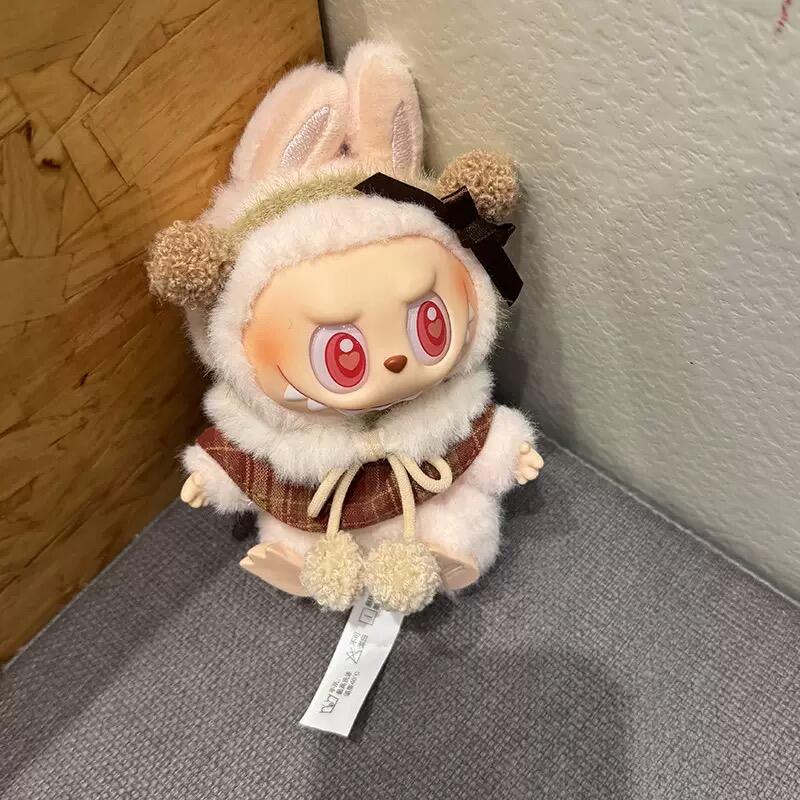 10cm秋冬斗篷套装labubu可爱毛绒凯蒂公仔玩偶娃衣宝宝挂饰套装