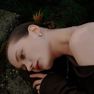 LaTuaPoesia露珠白化石耳钉