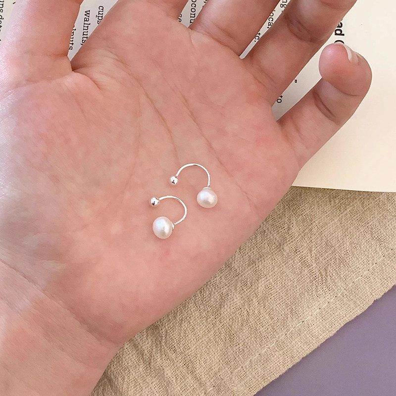 简约设计感珍珠螺丝拧耳钉轻奢小巧精致高级感洋气冷淡风百搭耳环,饰品/流行首饰/时尚饰品新,耳钉,淘宝优惠券,粉丝福利购,淘宝优惠卷