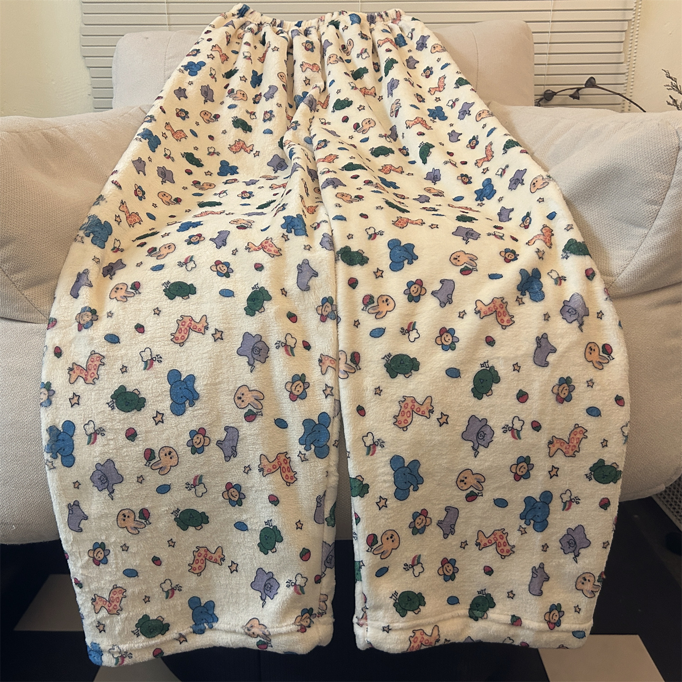 高个子卡通裤子珊瑚绒加长版秋冬季睡裤女加厚保暖男可外穿居家裤