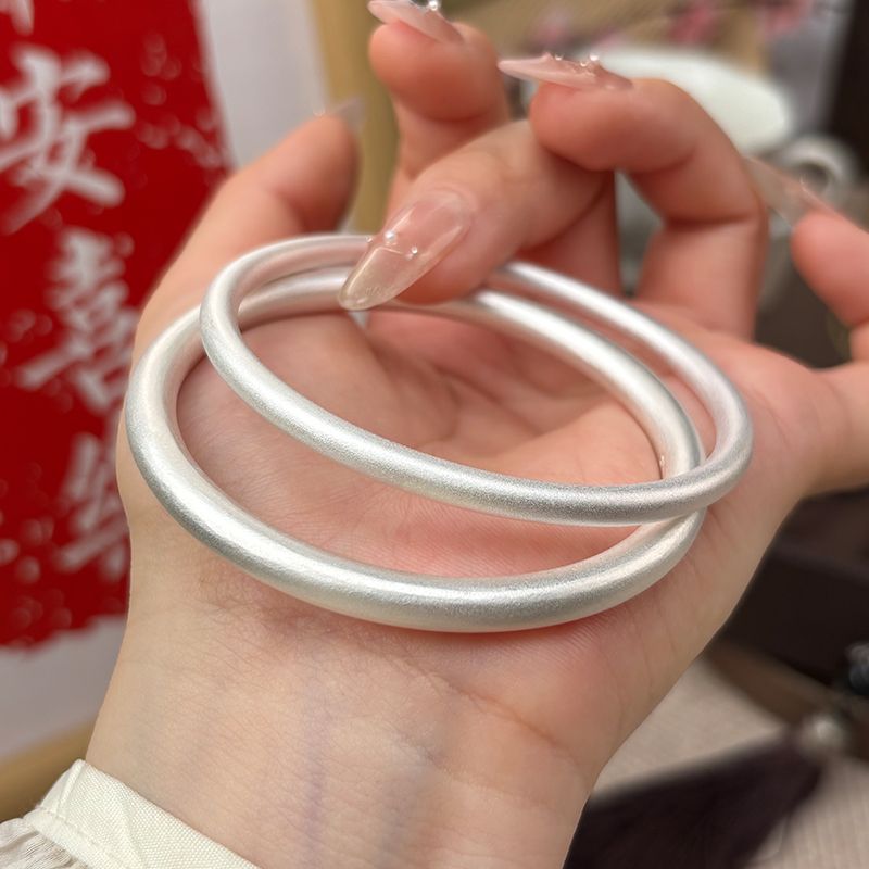 航达银匠 传承古法素圈银手镯足银999圆棍闭口实心银手环2025女款