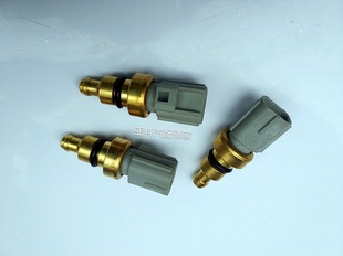 老款 发动机恒温器温度传感器 1.6嘉年华03节温器水温传感器感应器