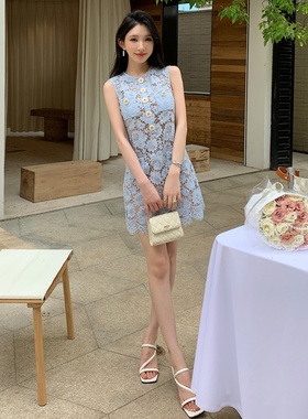 夏季新款女装法式小香风蓝色蕾丝花朵无袖短款A字连衣裙新到黄色