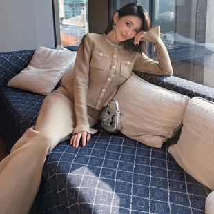 金色针织连衣裙秋冬新品 显瘦长袖 贵妇名媛温柔小香风修身 明星同款