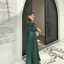 百褶连衣裙子拖地绿色V领礼服 欧美秋冬新款 蕾丝拼接女神长裙长袖
