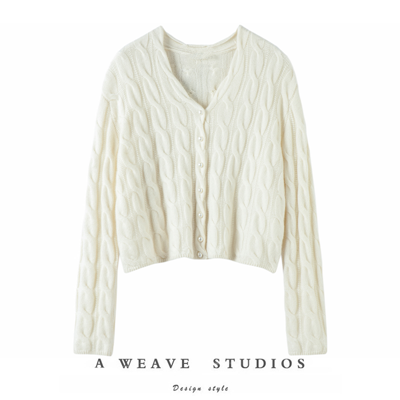 萨琪尼美到犯规 文艺绞花优雅宽松开衫康赛妮无染色羊绒300g