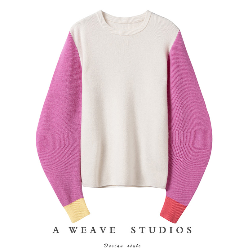 撞色弯刀袖修身羊绒衫女圆领