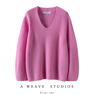 粗针羊绒毛衣女2025秋冬新款 玫粉色V领阔袖 绒 萨琪尼