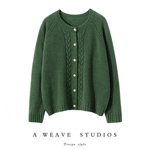 2025秋冬新款羊绒衫女100纯山羊绒轻奢软糯显瘦圆领百搭针织开衫