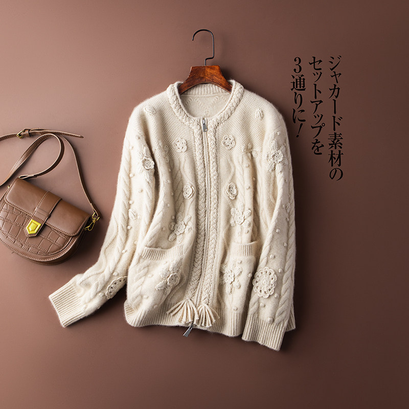 高奢定位~重工纯手工绣花加厚圆领山羊绒衫女开衫拉链宽松外套
