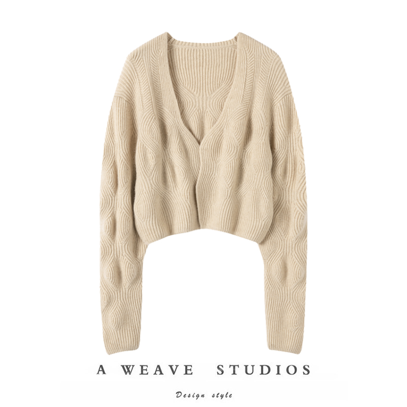 百分百纯山羊绒开衫上衣女