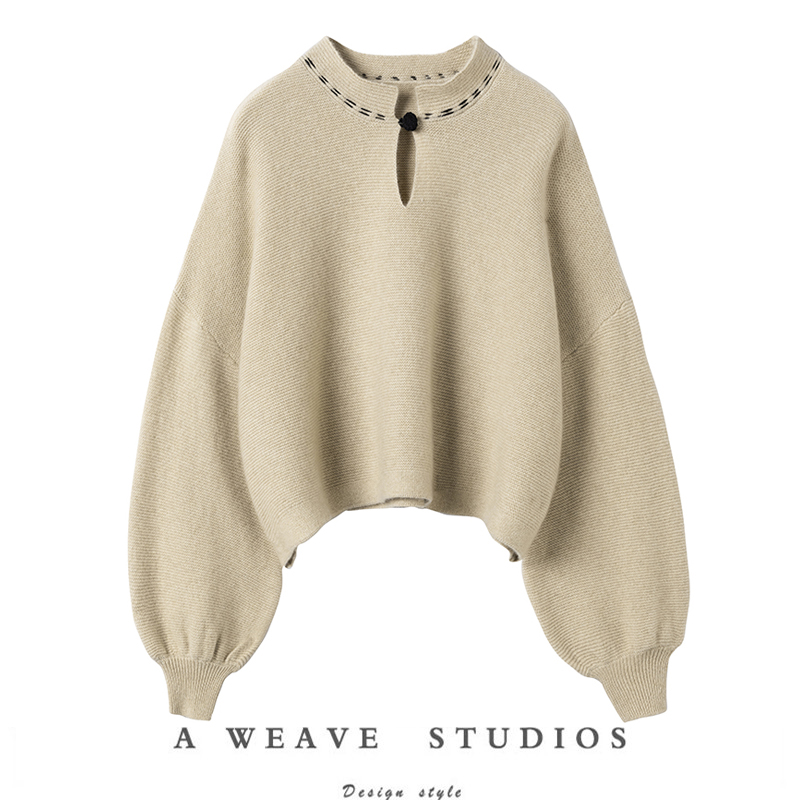 立领盘扣蝙蝠袖羊绒衫女